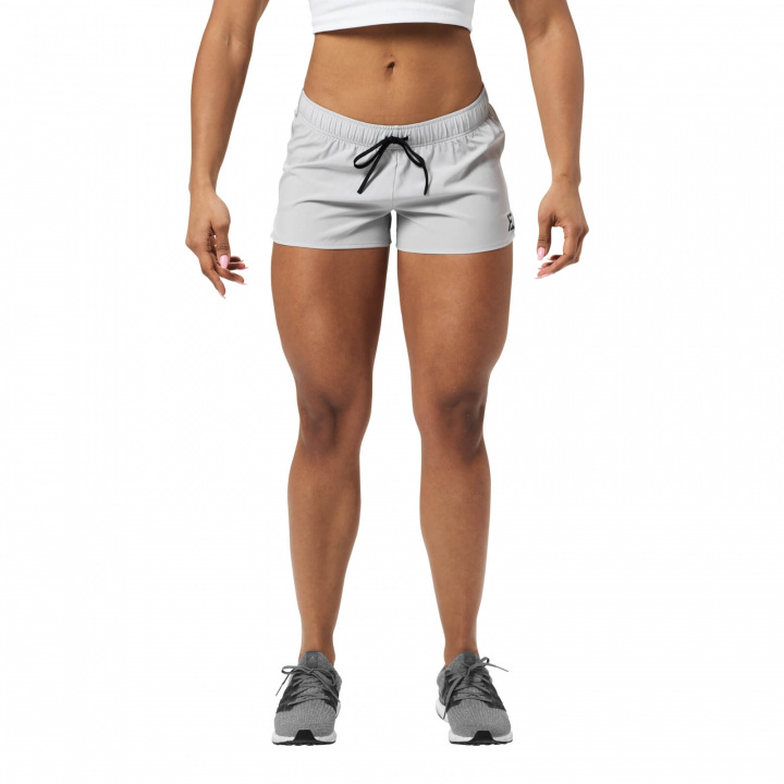 Tjek Nolita Shorts, frostgrå, Better Bodies ud på SportGymButikken.dk