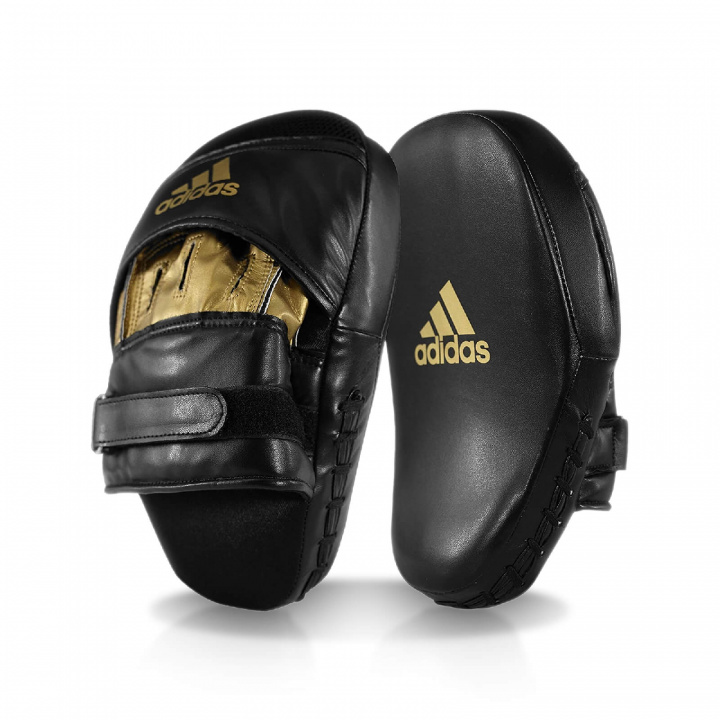 Tjek den buede træningsfokuspude, sort/guld, Adidas på SportGymButikken.dk